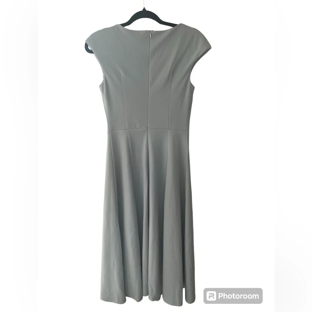 Dress Tells Gray A-Line Cap Sleeve Dress Size Small  Classic Career Party  Chic